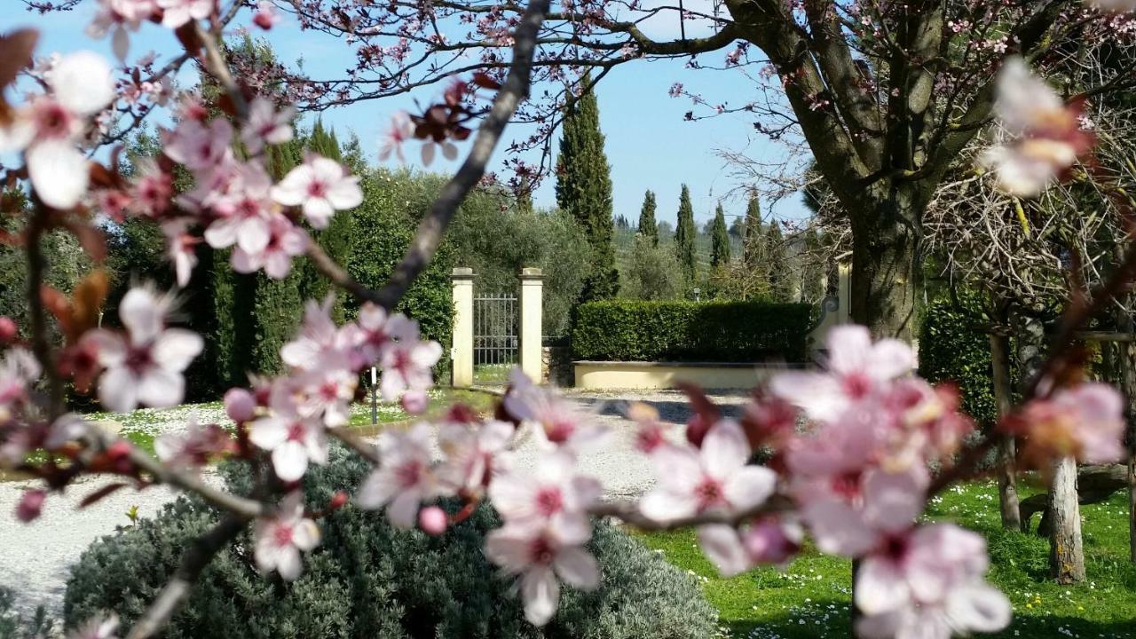 Willa Casale Di Valle Vinci Zewnętrze zdjęcie